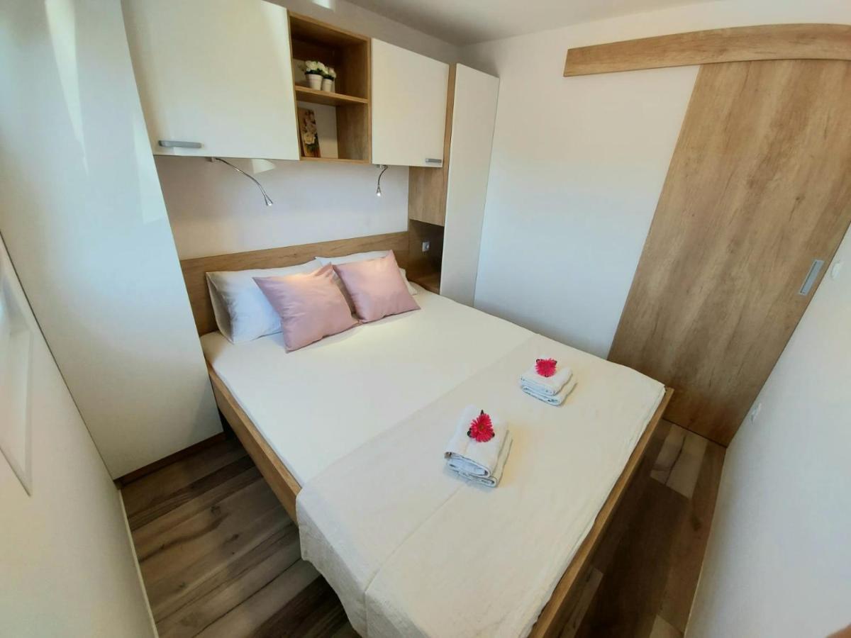 Mobile Homes Charly Tisno Exterior foto